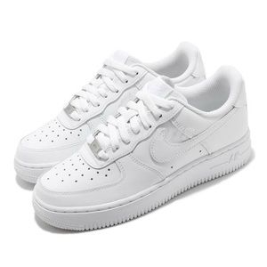 COPY - Nike Women’s Air Force 1